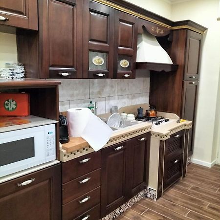 La Dimora Di Alex Apartment Наполи Екстериор снимка