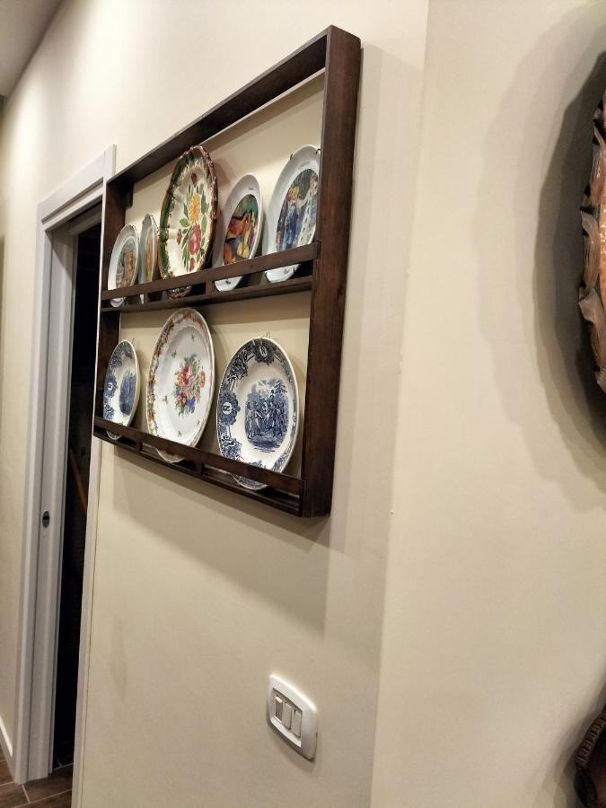 La Dimora Di Alex Apartment Наполи Екстериор снимка