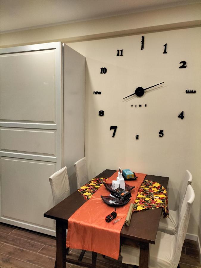 La Dimora Di Alex Apartment Наполи Екстериор снимка