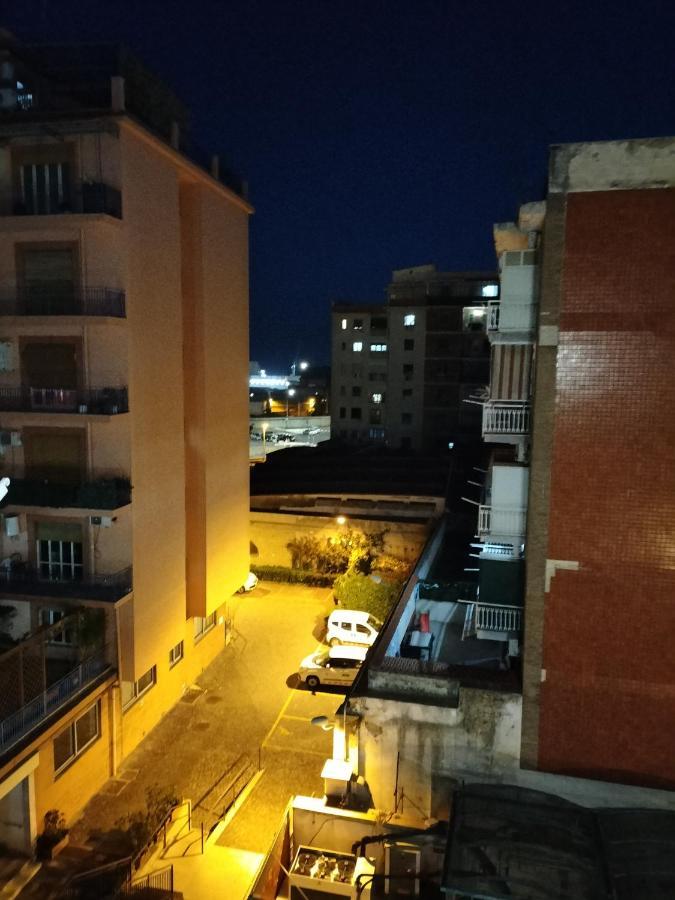 La Dimora Di Alex Apartment Наполи Екстериор снимка